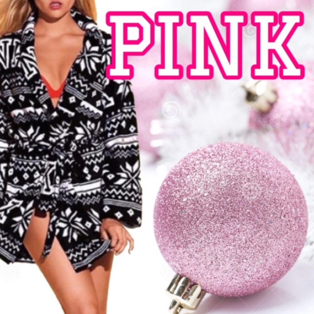 🆕VS PINK winter robe